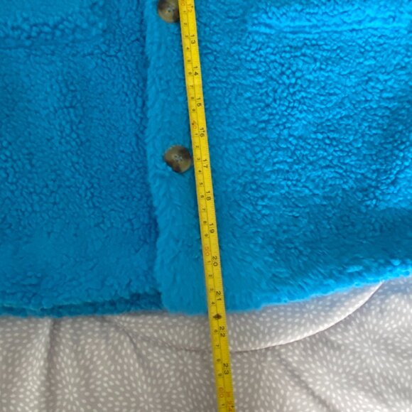 Love Tree Large Sky Blue Sherpa Button Up Faux Fur Coat or Jacket - Picture 8 of 8